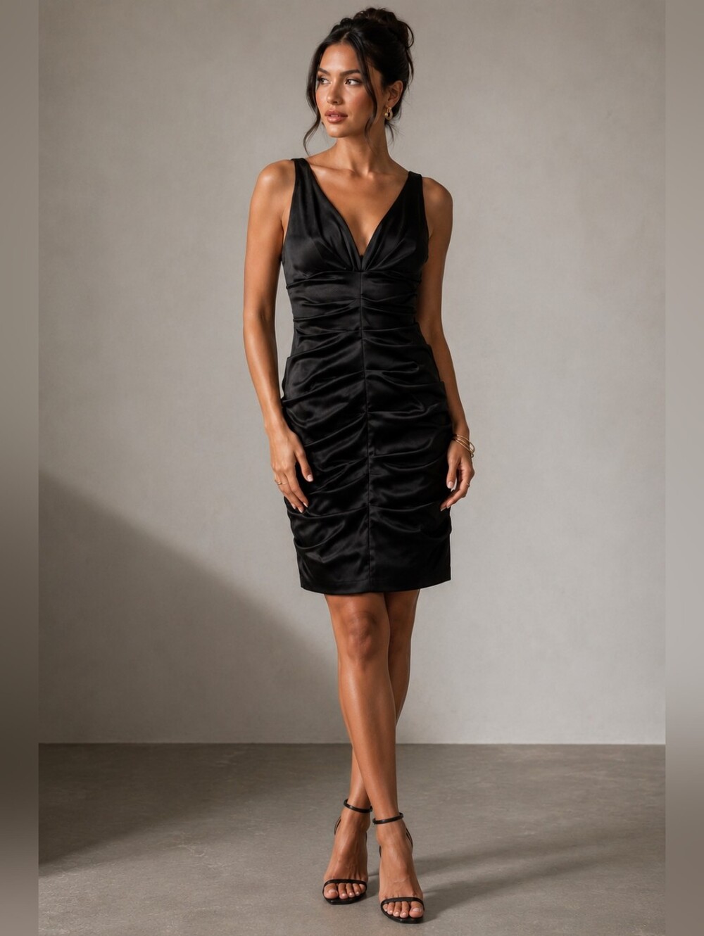 Xscape by Joanna Chen Black Satin V-neck Ruched Sheath Dress Size 10